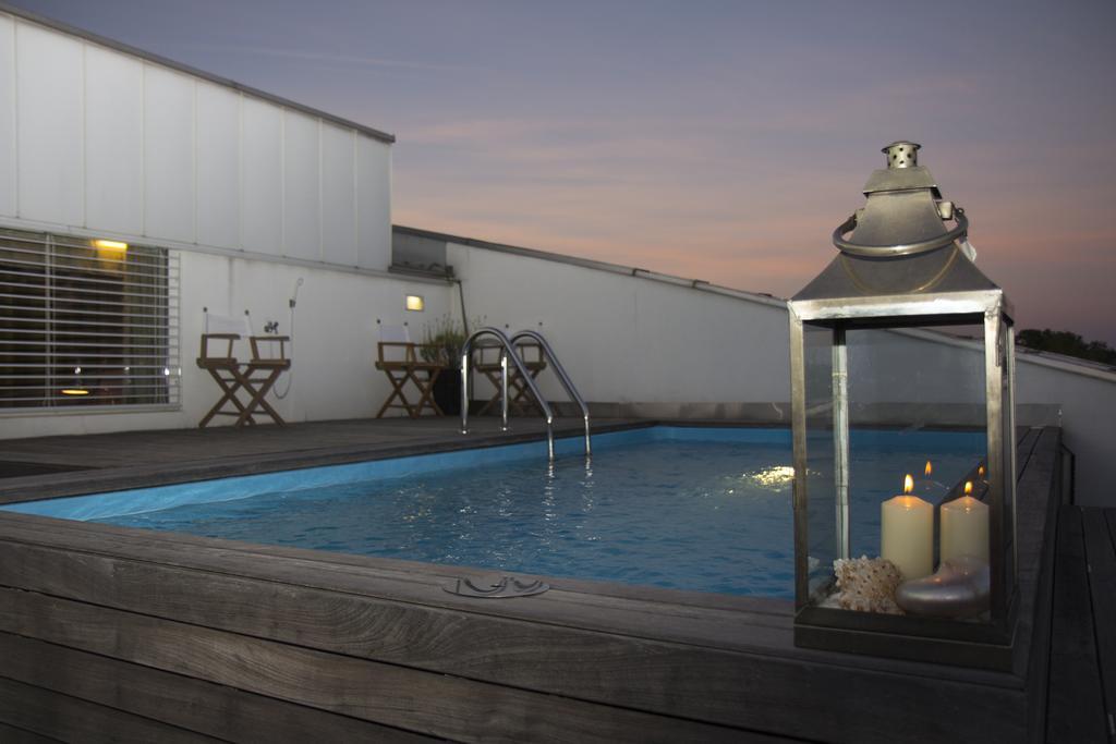 Pavi Apts Ljubljana - Private Rooftop Swimming Pool Стая снимка