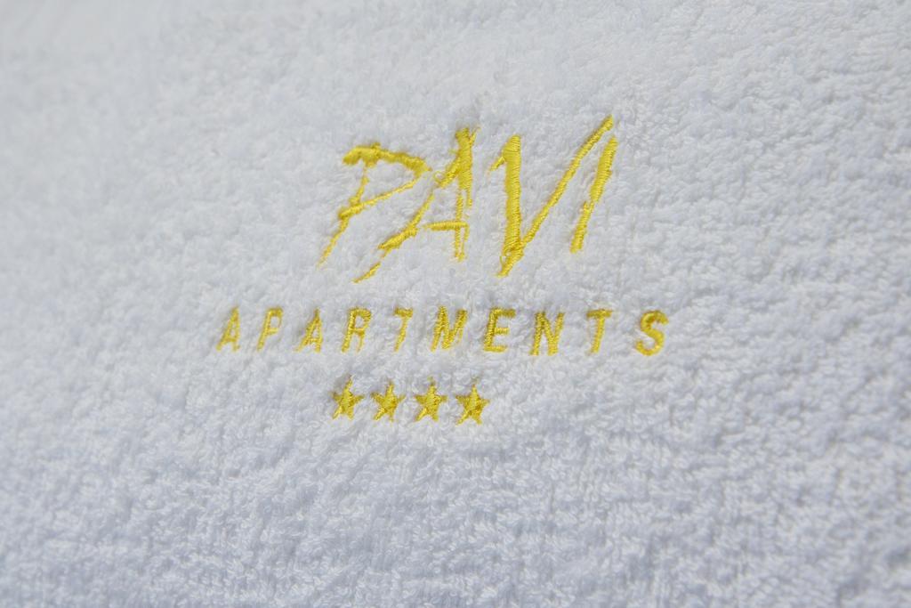 Pavi Apts Ljubljana - Private Rooftop Swimming Pool Стая снимка